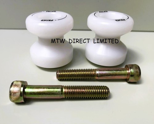 Cotton reels in white - m6,